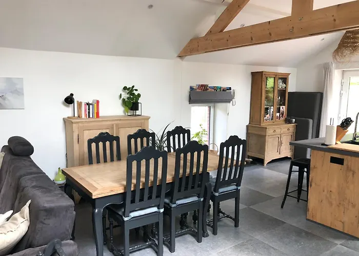 홈스테이 Les Ecuries *